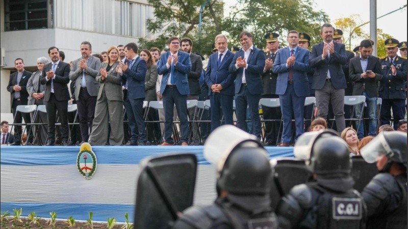 Sin Pullaro, que está de viaje, la vice Scaglia encabezó el acto oficial en Rafaela.