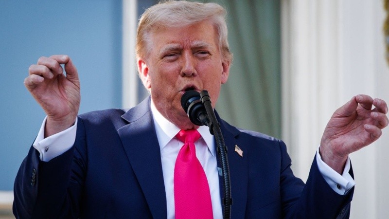 Trump anunció que impondrá aranceles del 30% sobre los productos de México y la Unión Europea.