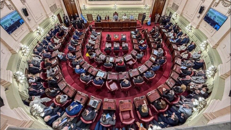 Vuelven a reunirse todos los convencionales este jueves.