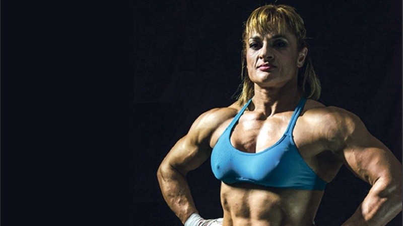 Alejandra Oliveras, de 47 años, sufrió un ACV isquémico este lunes a la mañana: está internada en el Hospital Cullen.