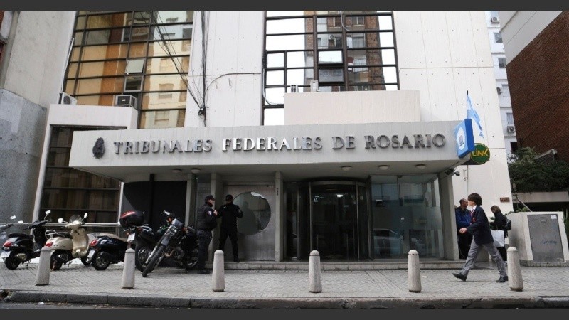 El hombre fue denunciado por la madre de la víctima menor de edad, y la causa pasó a fuero federal por ser trata de personas.