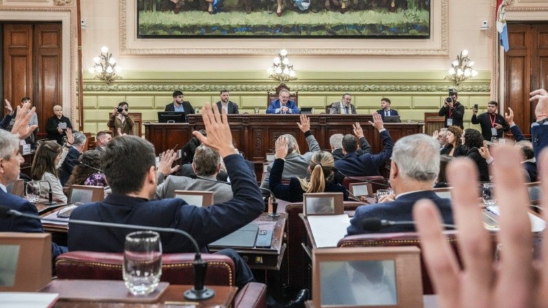 La mayoría de los puntos discutidos se aprobaron por unanimidad.