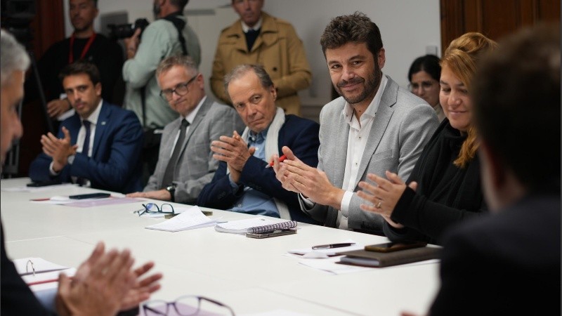 Primera reunión de la comisión con fuerte presencia rosarina.