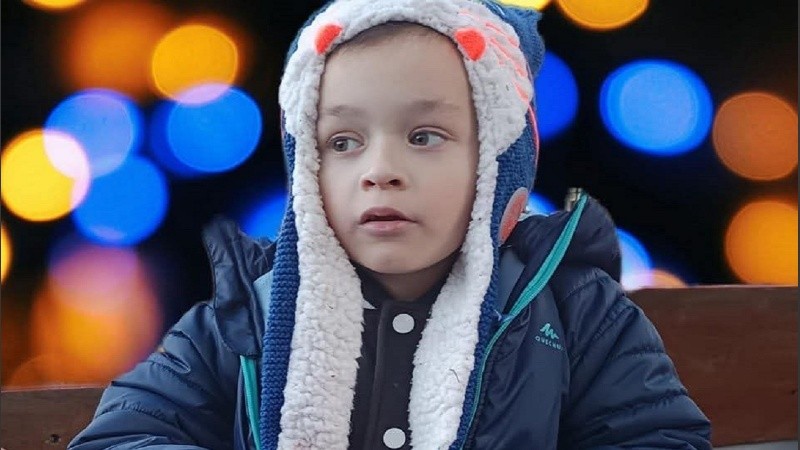 Nico viaja en dos semanas a Estados Unidos para hacer un tratamiento de inmunoterapia y aún resta recaudar 20 mil dólares.
