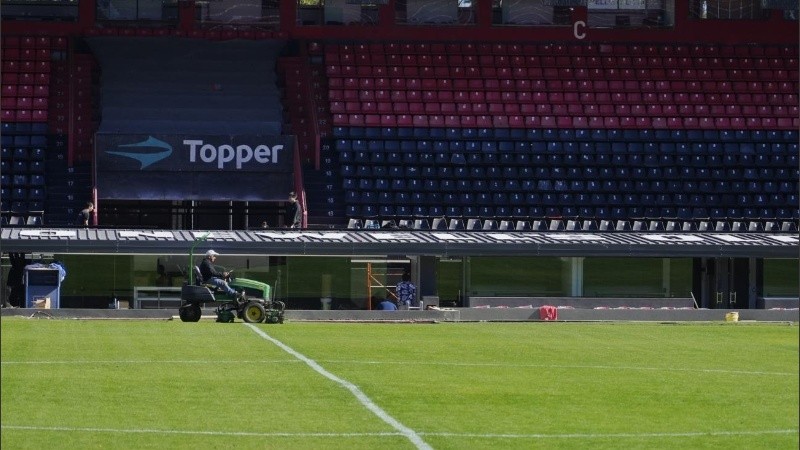 Habilitan parcialmente la nueva tribuna del Coloso para el debut de local.