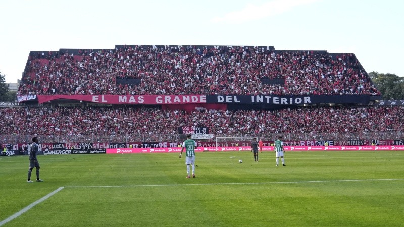 De fondo, la nueva tribuna Lionel Messi.
